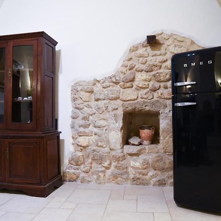 Milestone Inn ليتشي المظهر الخارجي الصورة