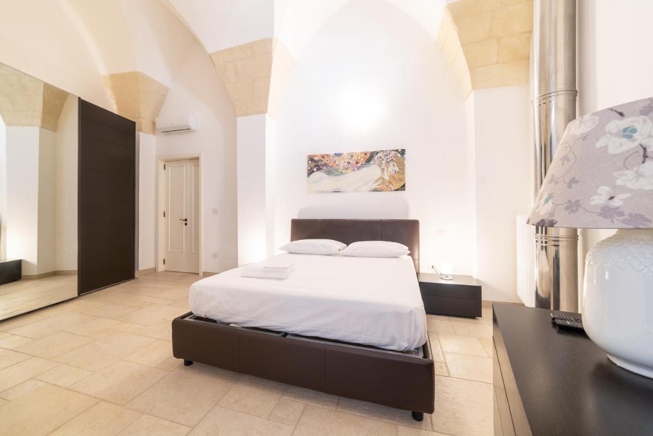Milestone Inn ليتشي المظهر الخارجي الصورة